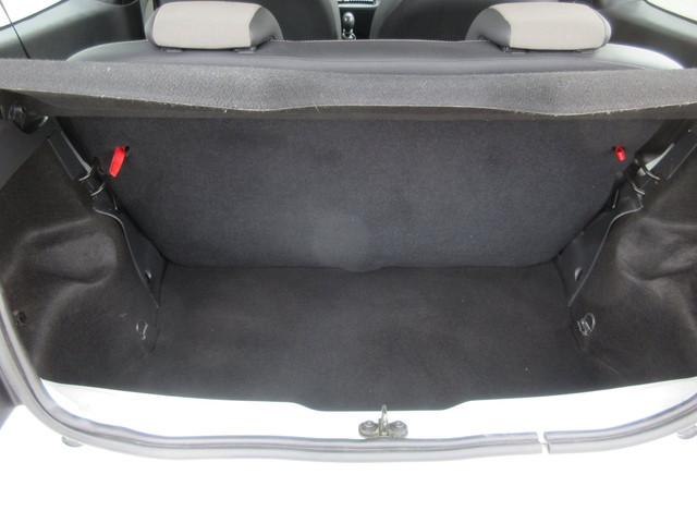 Foto 7 van Renault Twingo 1.2-16V Authentique, Trekhaak, Nw Distr. APK 1-2027
