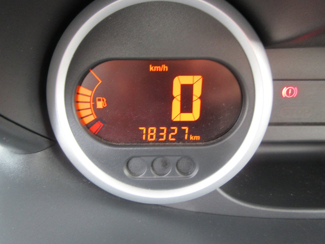 Foto 5 van Renault Twingo 1.2-16V Authentique, Trekhaak, Nw Distr. APK 1-2027