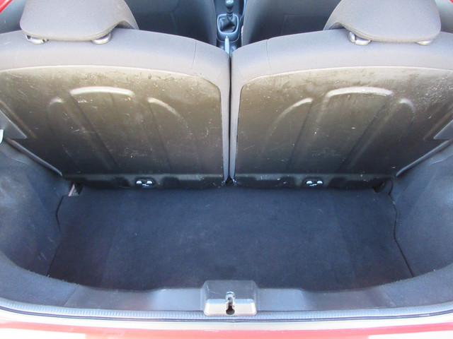 Foto 8 van Citroen C1 1.0 e-VTi Airscape Feel, Cruise, Stoelverw. Airco, Vouwdak, APK 6-27