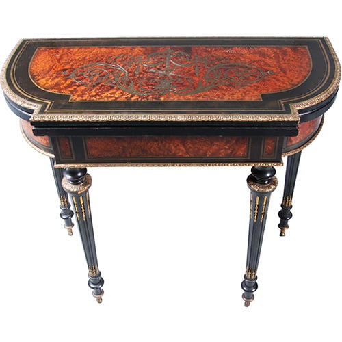 Foto 2 van Bijzonder fraaie wandtafel in wortelnoten met ebben en brons beslagen Boulle stijl ca 1910