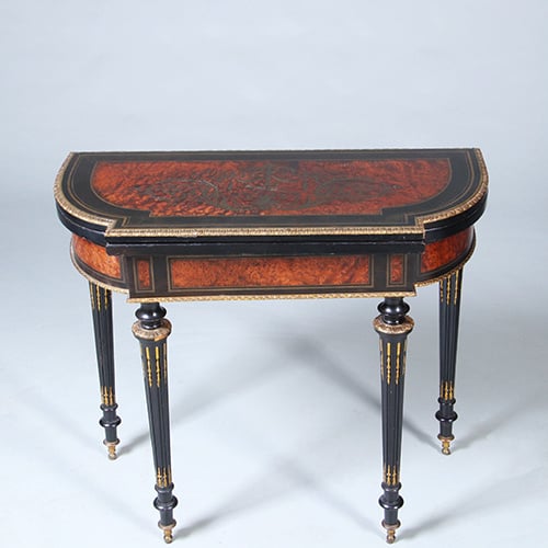 Foto 9 van Bijzonder fraaie wandtafel in wortelnoten met ebben en brons beslagen Boulle stijl ca 1910