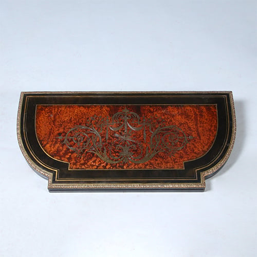 Foto 4 van Bijzonder fraaie wandtafel in wortelnoten met ebben en brons beslagen Boulle stijl ca 1910