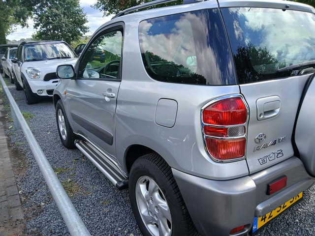 Foto 4 van Toyota RAV4 1.8-16V VVT-i 2001 APK6-2027 airco (bj 2001)