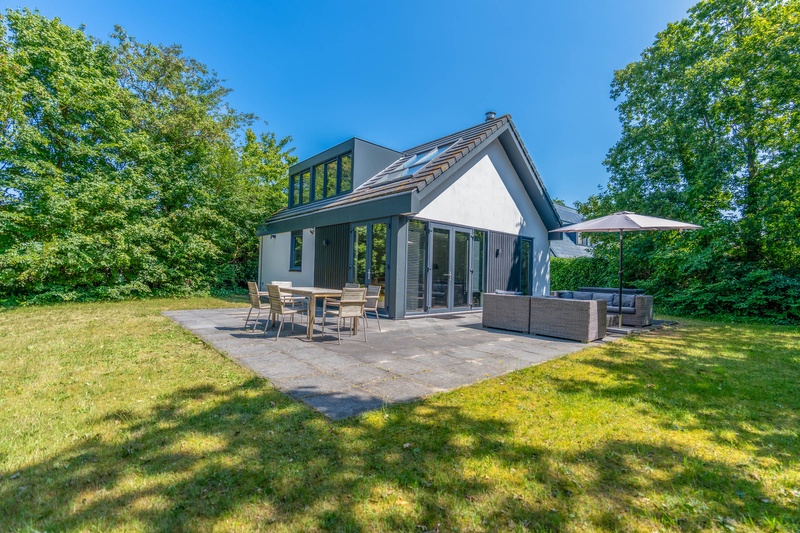 Foto 2 van Luxe vakantievilla op een kleinschalig vakantiepark