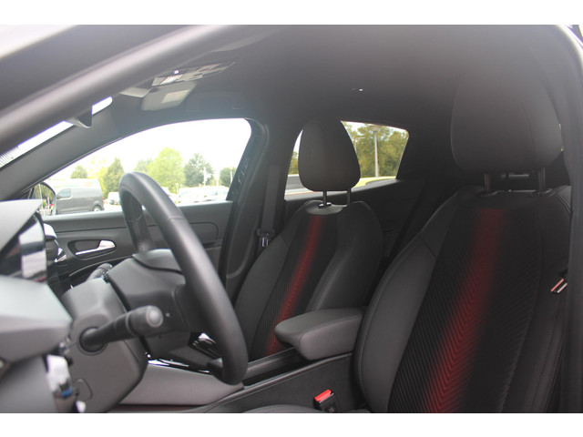 Foto 4 van Alfa Romeo Junior ELETTRICA SPECIALE 156PK 54 kWh | TECHNOLOGIE PAKKET (O.A. FULL LED ADAPTIVE MATRI