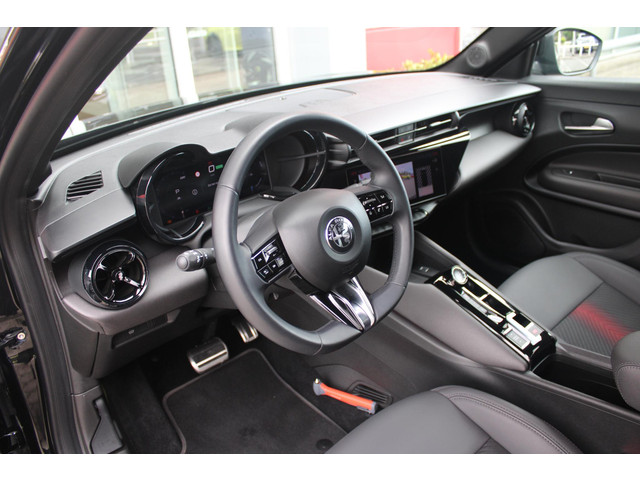 Foto 8 van Alfa Romeo Junior ELETTRICA SPECIALE 156PK 54 kWh | TECHNOLOGIE PAKKET (O.A. FULL LED ADAPTIVE MATRI
