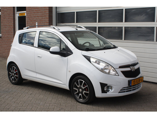 Foto 9 van Chevrolet Spark 1.0 16V LS Bi-Fuel Nieuwe Apk, LPG Af Fabriek, 5 Deurs, Licht Metalen Velgen, Airco.