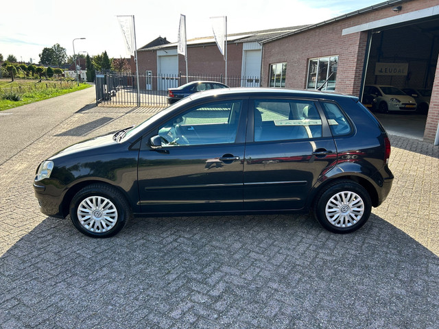 Foto 5 van Volkswagen Polo 1.4-16V Optive // Airco // Automaat // APK