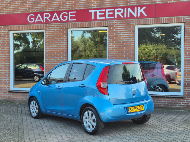 Foto 6 van Opel Agila 1.2 Enjoy 86PK 5drs AUTOMAAT airco, cruise, elektr.ramen, lmv, centr.vergr, trekhaak RIJK