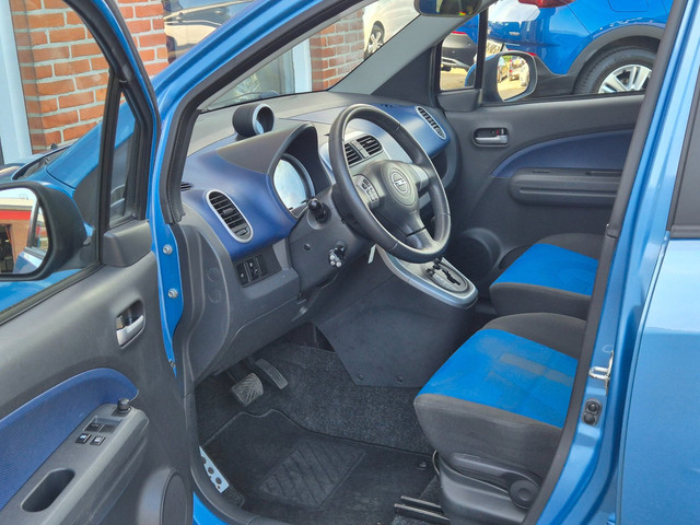 Foto 5 van Opel Agila 1.2 Enjoy 86PK 5drs AUTOMAAT airco, cruise, elektr.ramen, lmv, centr.vergr, trekhaak RIJK