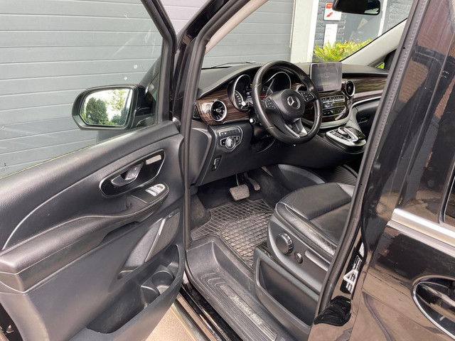 Foto 4 van Mercedes-Benz V-Klasse 220d Lang DC Avantgarde volle optie's!