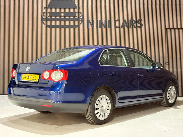 Foto 5 van Volkswagen Jetta 1.6 Comfortline cruise control bluetooth airco NAP