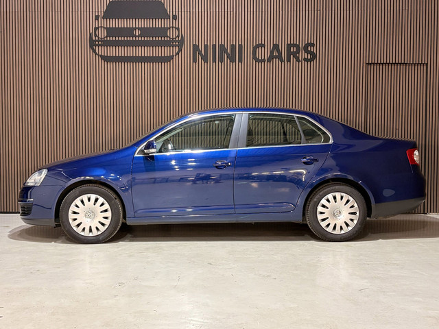 Foto 9 van Volkswagen Jetta 1.6 Comfortline cruise control bluetooth airco NAP