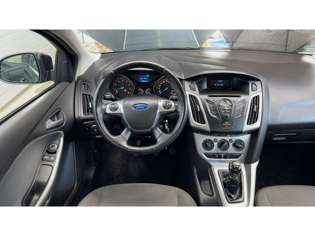 Foto 9 van Ford Focus 1.0 EcoBoost Trend 2013-NAP-Airco-Velgen-APK 2027