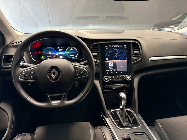 Foto 3 van Renault Mégane Estate 1.6 E-Tech Plug-In Hybrid 160 Techno |CAM|CARPLAY|LED|CLIMATE|TREKH|LEDER|LANE