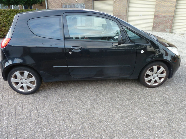 Foto 8 van Mitsubishi Colt 1.3 Heartbeat