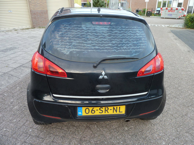 Foto 6 van Mitsubishi Colt 1.3 Heartbeat