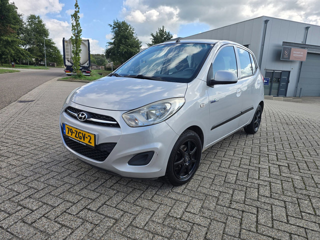 Foto 9 van Hyundai I10 1.0 i-Drive Cool recent Nieuw Koppelingset