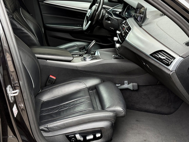 Foto 7 van BMW 5-serie 540i High Executive