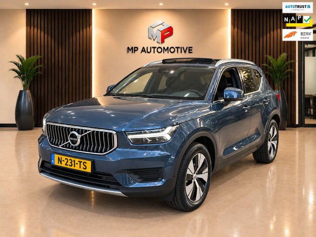 Foto 3 van Volvo XC40 1.5 T4 Recharge Inscription|Trekhaak|Panoramadak|Leder|Nieuwstaat|Lage KM|