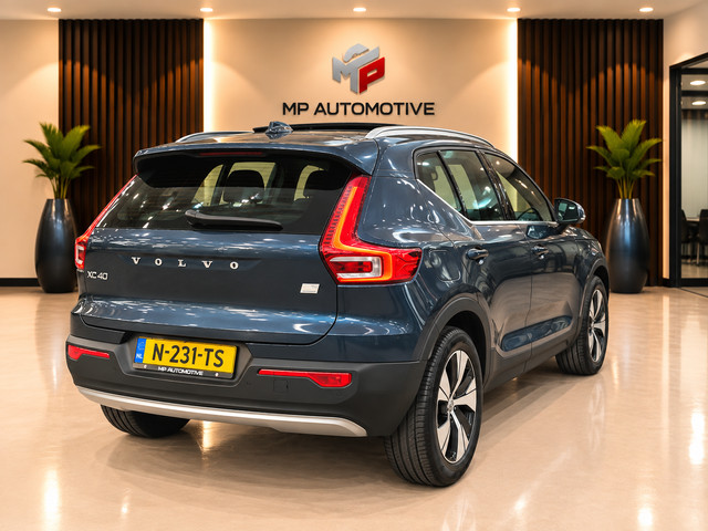 Foto 4 van Volvo XC40 1.5 T4 Recharge Inscription|Trekhaak|Panoramadak|Leder|Nieuwstaat|Lage KM|