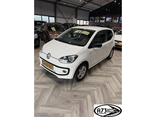 Foto 3 van Volkswagen Up! 1.0 move up! LEER,STOELVERWARMING,