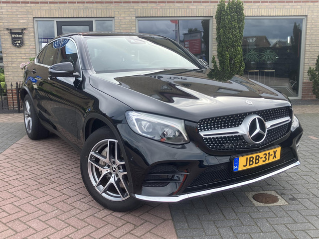 Foto 10 van Mercedes-Benz GLC-Klasse Coupé 250 4MATIC Busin.Sol. AMG | LED | Trekhaak | Camera