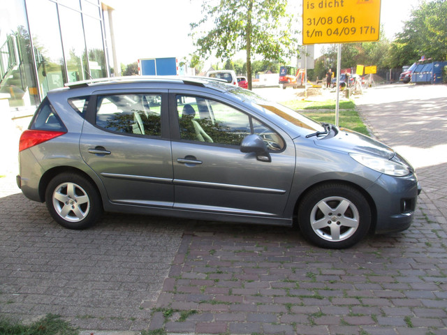 Foto 4 van Peugeot 207 SW 1.4 VTi Style//2E EIGENAAR//KM ORG 127240 MET AUTOPAS//