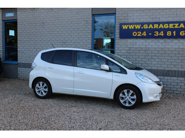 Foto 2 van Honda Jazz 1.4 Hybrid Elegance Trekhaak Navi Camera Panoramadak