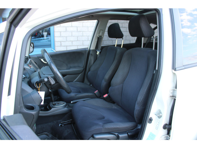 Foto 6 van Honda Jazz 1.4 Hybrid Elegance Trekhaak Navi Camera Panoramadak