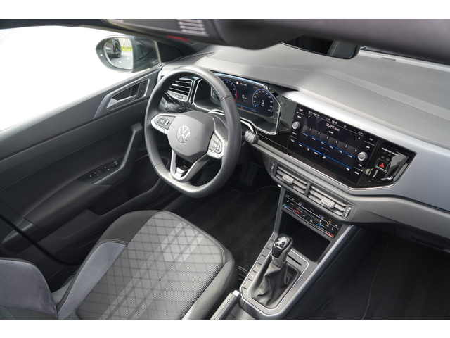 Foto 11 van Volkswagen Taigo 1.0 TSI R-line 110pk - Pano - ACC - Navi - Camera - Stoelverwarming - Blind Spot -