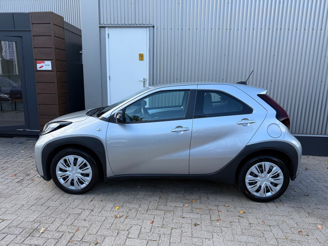 Foto 6 van Toyota Aygo X 1.0 VVT-i MT Play / 3X AYGO X OP VOORRAAD!! / APPLE CARPLAY / CAMERA / AIRCO / CRUISE