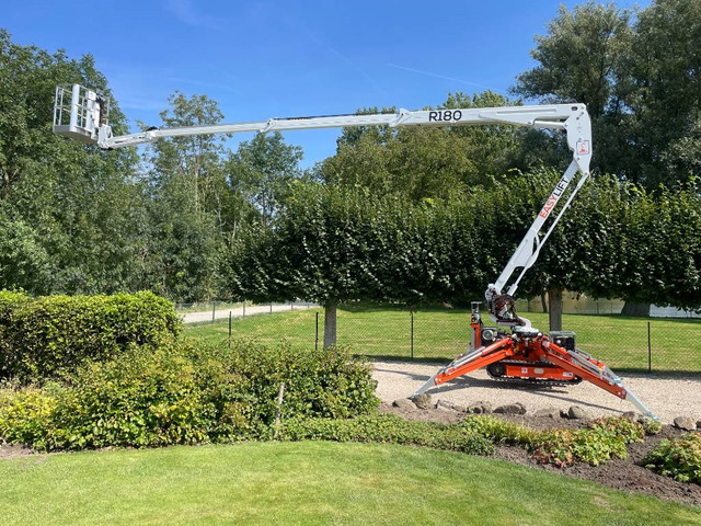 Foto 2 van EasyLift R 180 Spinhoogwerker / Spin Hoogwerker NIEUW
