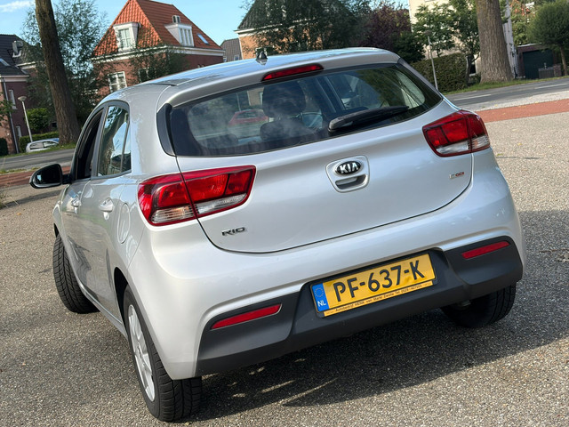 Foto 6 van Kia Rio 1.0 TGDI ComfortLine /Carplay/Airco/