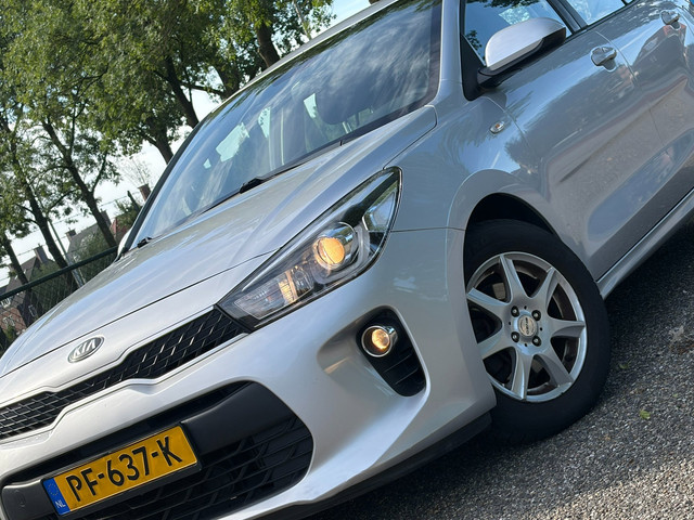 Foto 10 van Kia Rio 1.0 TGDI ComfortLine /Carplay/Airco/