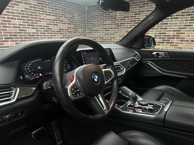 Foto 11 van BMW X5 M Competition Pano| Harman kardon| Head up