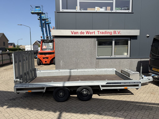 Foto 2 van VLEMMIX N/A machine transporter oprijwagen 400x180cm Black edition