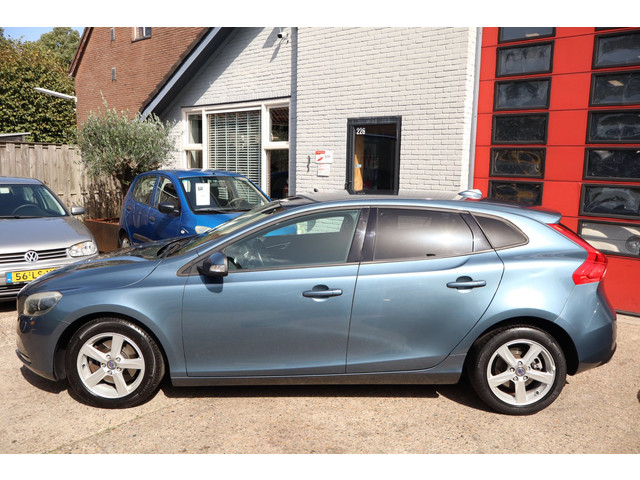 Foto 6 van Volvo V40 1.6 T2 Summum - Navi - Stoelverwarming