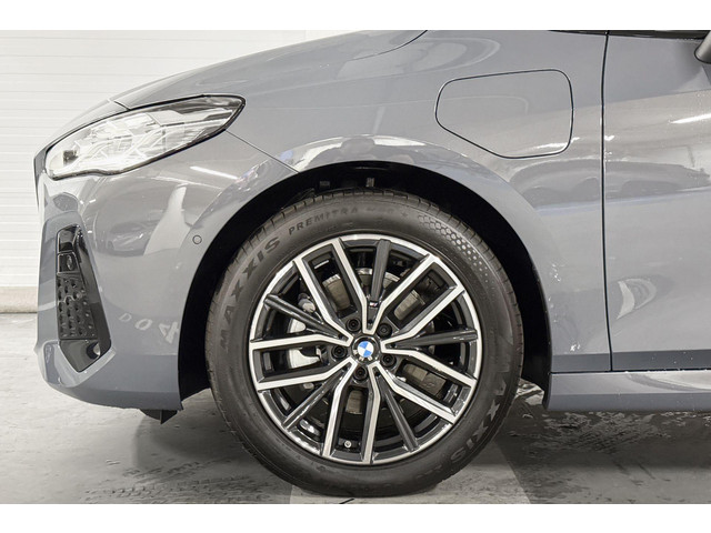 Foto 6 van BMW 2 Serie Active Tourer 225e xDrive M Sport | driving Assistent prof.