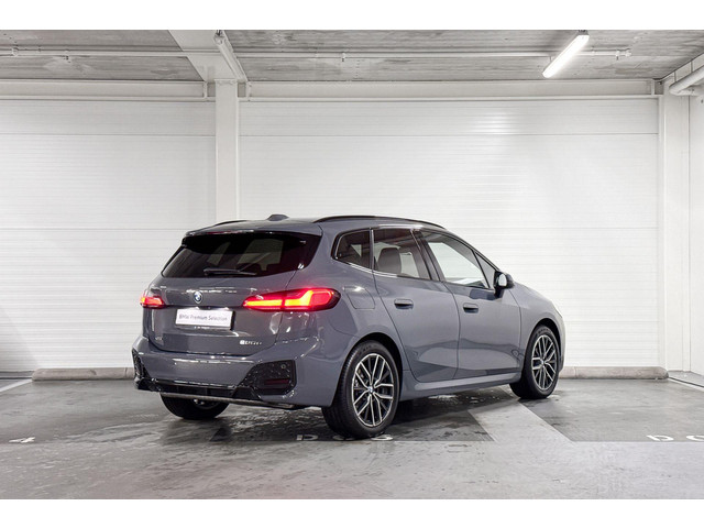 Foto 8 van BMW 2 Serie Active Tourer 225e xDrive M Sport | driving Assistent prof.