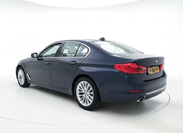 Foto 8 van BMW 5-SERIE 530E I Performance HIGH EXE, Xenon, Camera, Cruise
