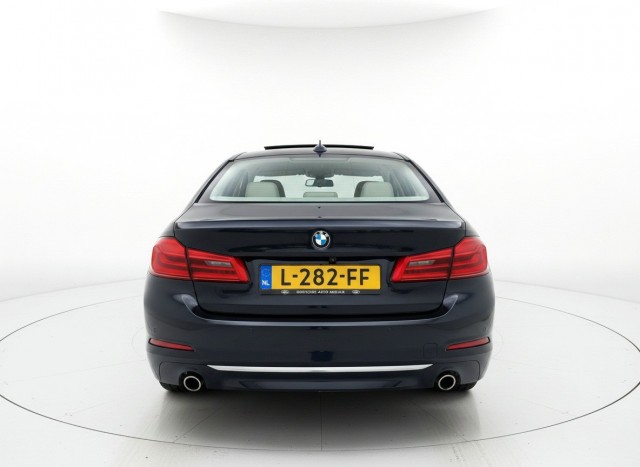 Foto 9 van BMW 5-SERIE 530E I Performance HIGH EXE, Xenon, Camera, Cruise