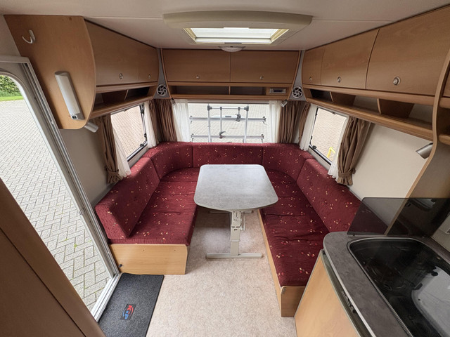 Foto 7 van Kip Grey Line Special 50 TDB Unico Voortent,fietenrek
