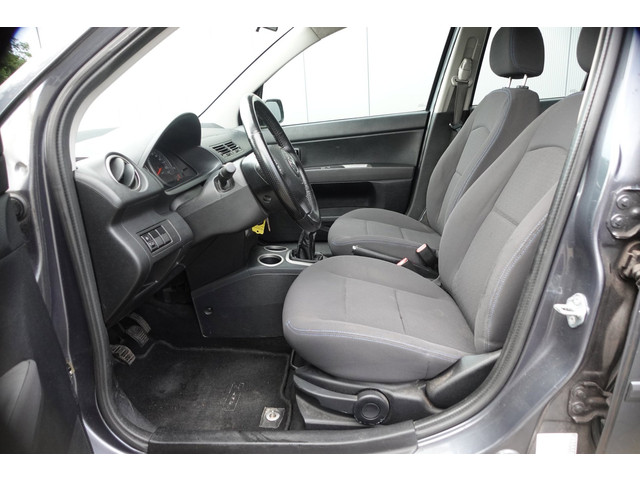 Foto 11 van Mazda 2 1.4 Sportive AIRCO