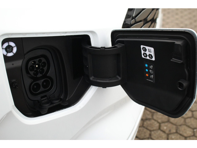 Foto 7 van Ford E-Transit Custom 340 L2H1 Limited | 71 kWh | 160kW/218pk | Leder | L+R Schuifdeur | Pro Power |