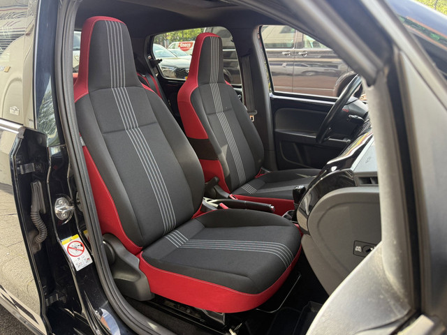 Foto 4 van Skoda CITIGO 1.0 Monte Carlo 2018 Panorama PDC Navi