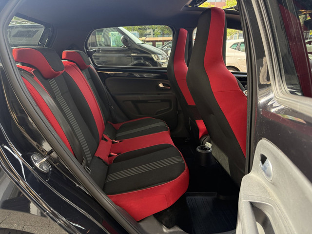 Foto 3 van Skoda CITIGO 1.0 Monte Carlo 2018 Panorama PDC Navi