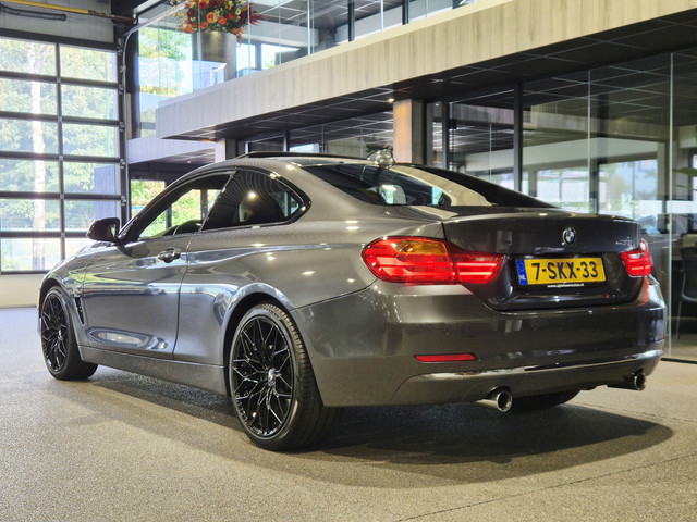 Foto 4 van BMW 4 Serie Coupé 435i High Executive Volleder | Groot Navi | Trekhaak | HUD | Verw. stoelen | Xenon