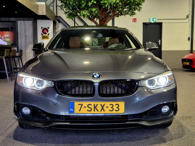 Foto 2 van BMW 4 Serie Coupé 435i High Executive Volleder | Groot Navi | Trekhaak | HUD | Verw. stoelen | Xenon