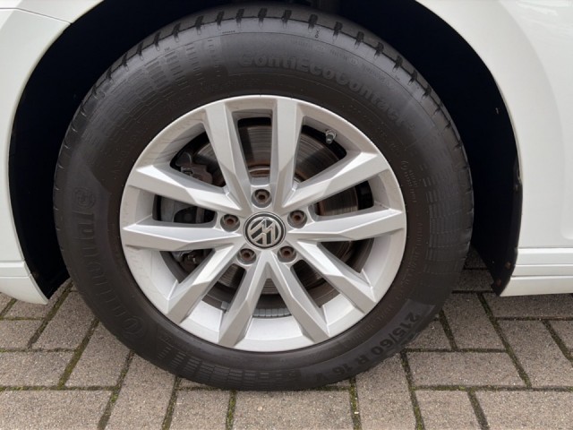 Foto 2 van VOLKSWAGEN PASSAT VARIANT 1.4 TSI COMFORTLINE TREKHAAK/NAVI/PDC/CRUISE